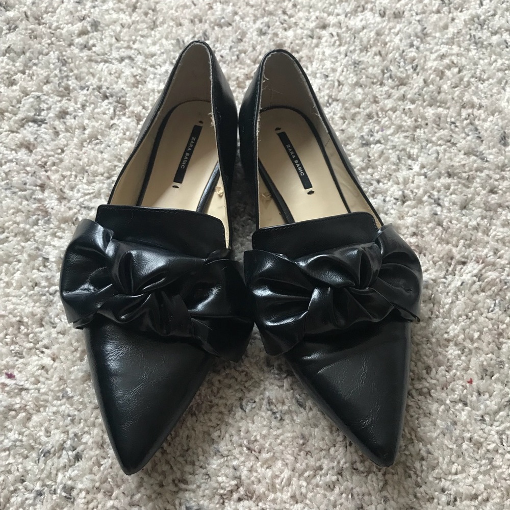 Zara black bow vegan leather flats
